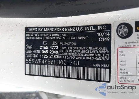 2015 Mercedes-Benz C 300 4Matic из США, поврежденный, VIN 55SWF4KB6FU021748